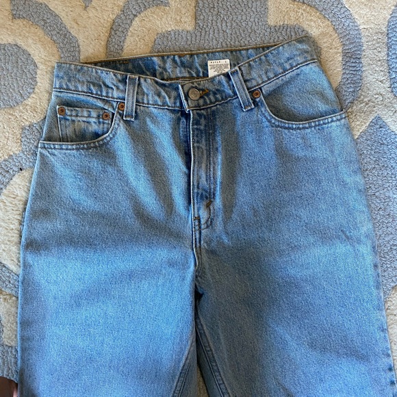 Vintage Levi’s 550 Relaxed Fit Tapered Leg 6 Reg Med - Picture 2 of 16